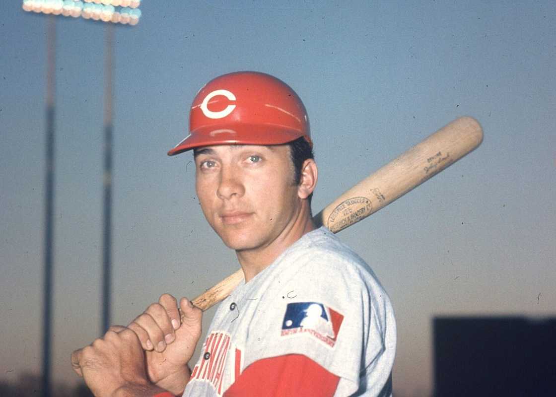 Johnny Bench of the Cincinnati Reds, poses for a photo Johnny Bench of the Cincinnati Reds, poses for a photo