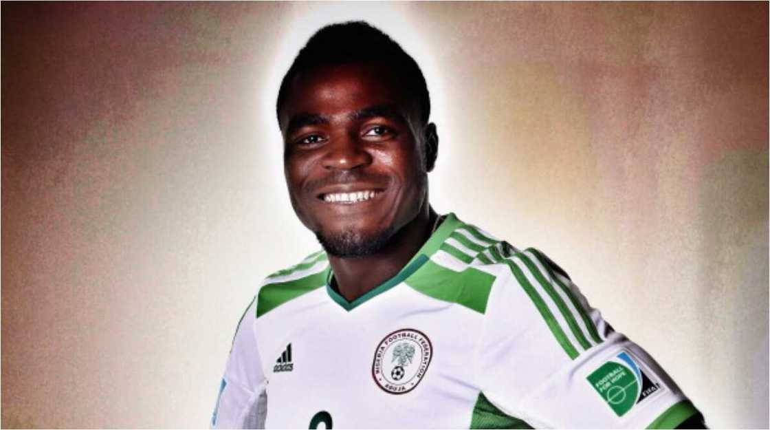 Legendary Super Eagles Striker Arrives Oba, Meets With Anambra Governorship at Obi Cubana’s Mom’s Burial Legendary Super Eagles Striker Arrives Oba, Meets With Anambra Governorship at Obi Cubana’s Mom’s Burial