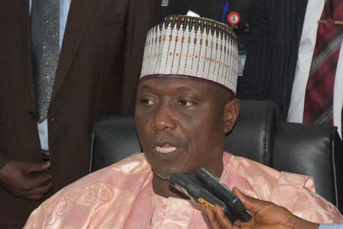 Kakakin majalisar Bauchi ya ce baya shirin barin APC Kakakin majalisar Bauchi ya ce baya shirin barin APC