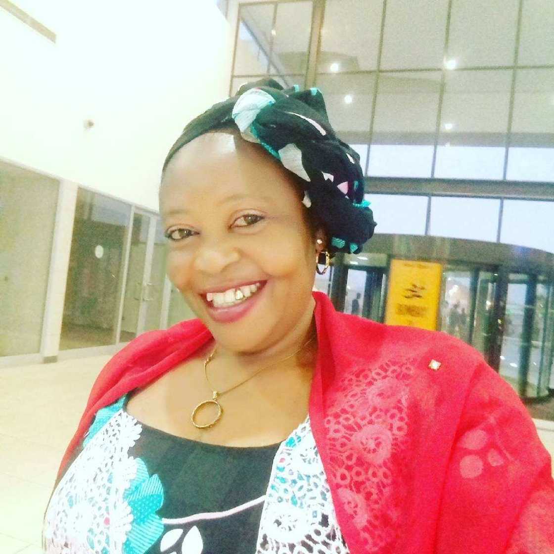 Kannywood: Akwai dadi; Ladidi 'Tubeless' ta yi kira ga maza su rika auren 'yan fim Kannywood: Akwai dadi; Ladidi 'Tubeless' ta yi kira ga maza su rika auren 'yan fim