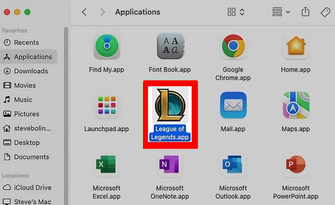 League of Legends application within the Applications folder in the macOS Finder.