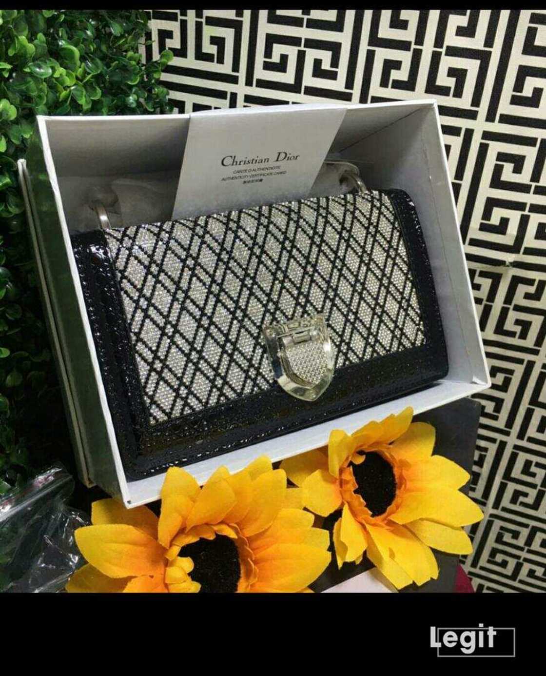 A quality leather bag is referred to as a fashion classic which exude elegance. Photo credit: Esther Odili A quality leather bag is referred to as a fashion classic which exude elegance. Photo credit: Esther Odili