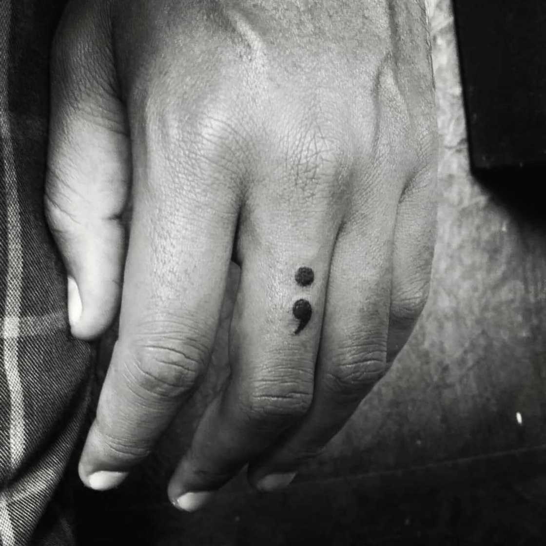 cool small tattoos cool small tattoos