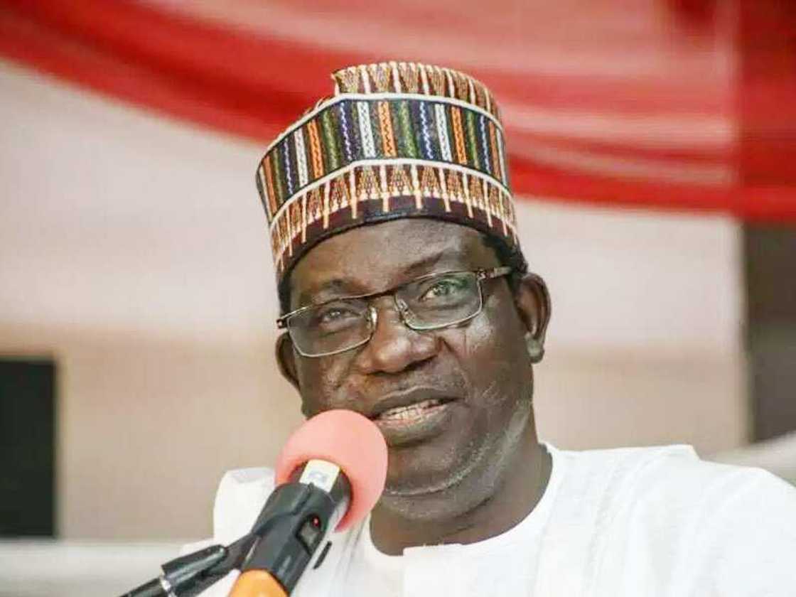 Lalong ya yi umurnin kama shugabannin garuruwa cikin gaggawa yayinda yawan mutanen da suka mutu a harin Plateau ya kai 22 Lalong ya yi umurnin kama shugabannin garuruwa cikin gaggawa yayinda yawan mutanen da suka mutu a harin Plateau ya kai 22