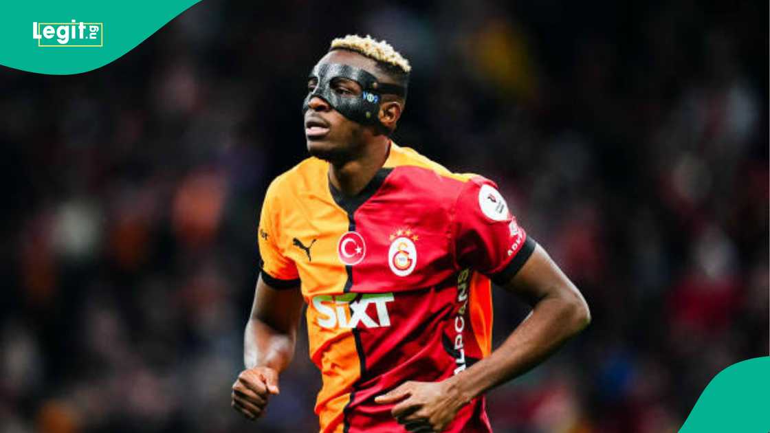 Victor Osimhen, Manchester United Victor Osimhen, Manchester United