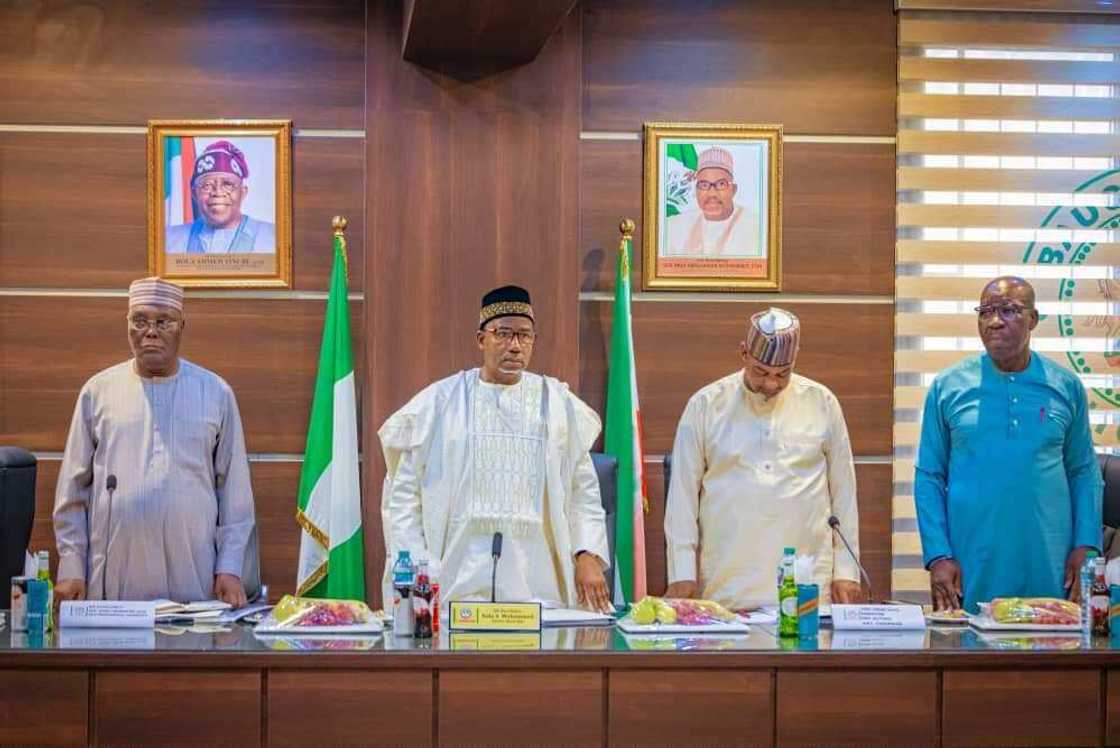 Taron masu ruwa da tsakin PDP. Taron masu ruwa da tsakin PDP.