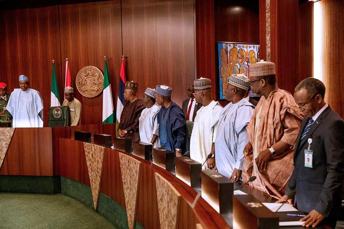 Shugaba Buhari yayin ganawar sa da gwamnonin Arewa Shugaba Buhari yayin ganawar sa da gwamnonin Arewa