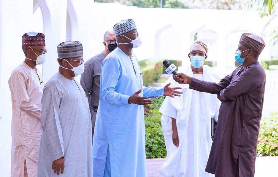 Kwamitin shugaban kasa mai yaki da cutar korona Kwamitin shugaban kasa mai yaki da cutar korona