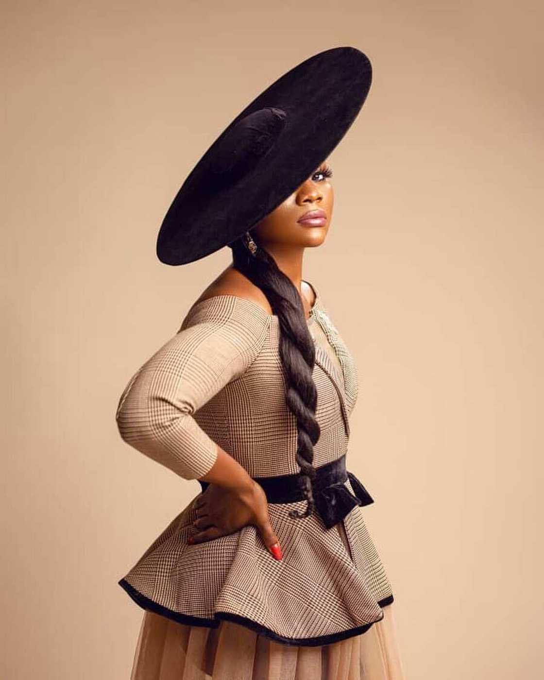 Ogenyi Onazi wife Ogenyi Onazi wife