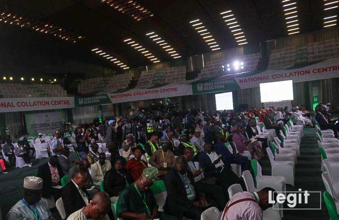 Cross section of journalists and observers at the national collation centre Cross section of journalists and observers at the national collation centre