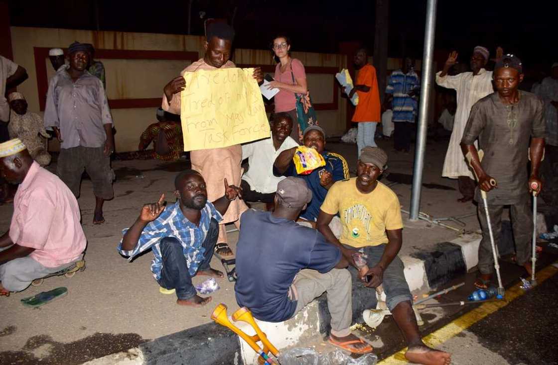 Dokar hana Babur: Nakasassu sun yi zanga-zanga a gidan gwamnatin Legas Dokar hana Babur: Nakasassu sun yi zanga-zanga a gidan gwamnatin Legas