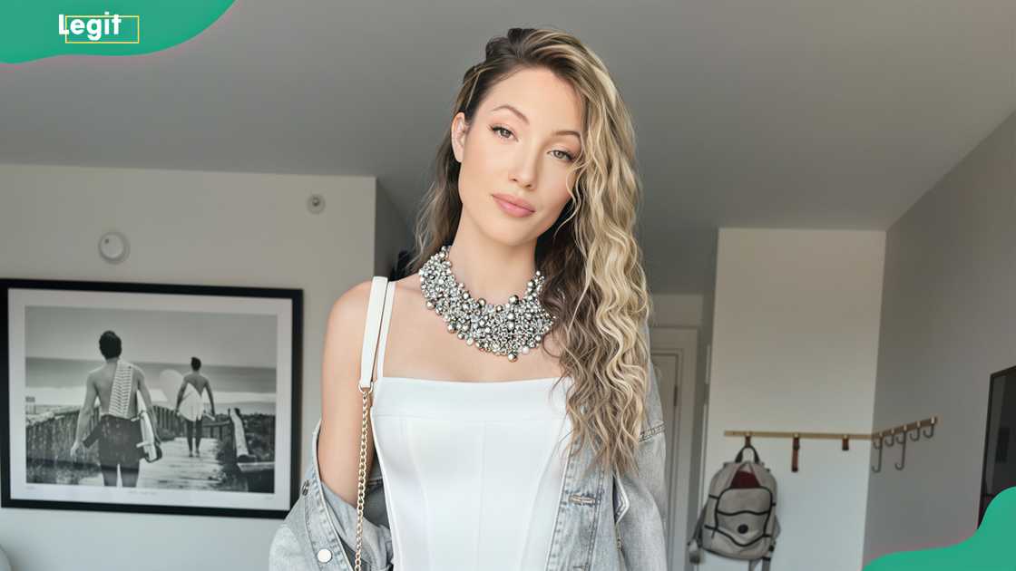 Avori Henderson in her room Avori Henderson in her room