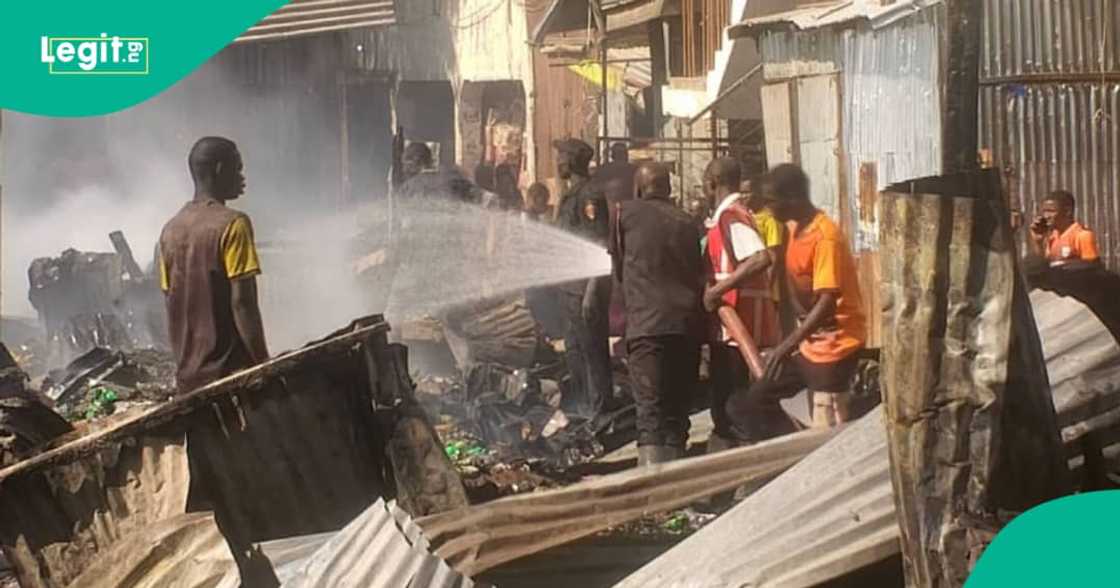 Mummunar gobara ta tashi a kasuwar Shuwaki da ke jihar Kano.