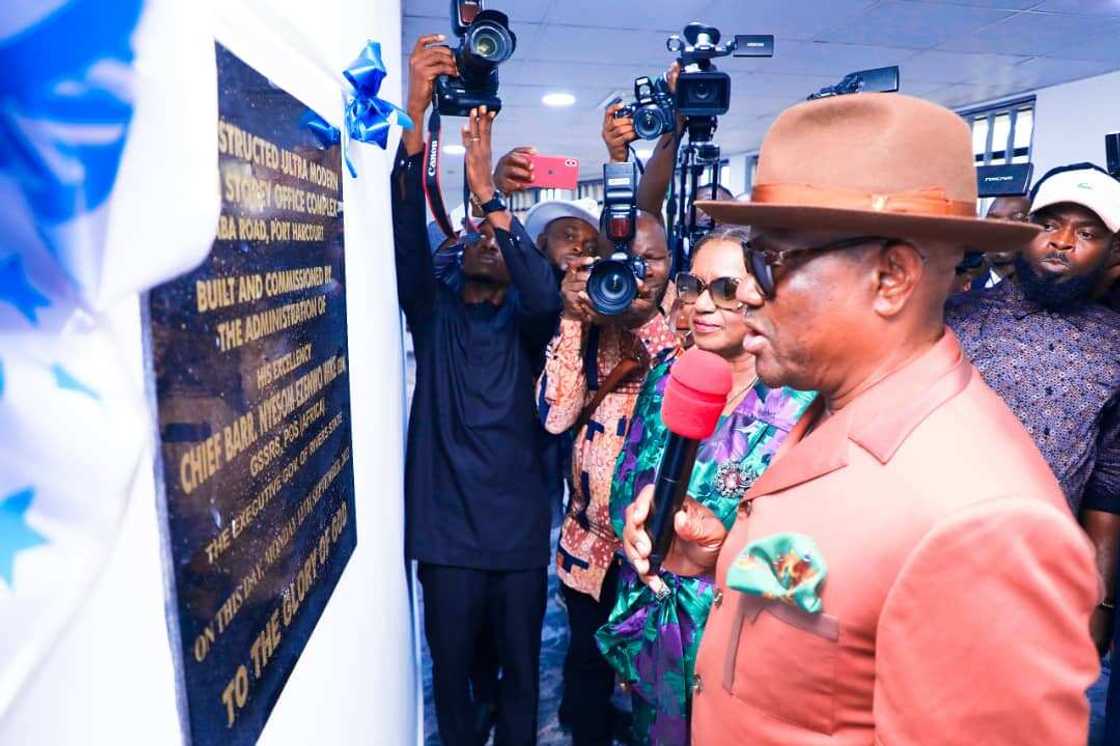 Rivers state Governor, Nyesom Ezenwo Wike, Nigeria Excellence in Public Service Award, President Muhammadu Buhari Rivers state Governor, Nyesom Ezenwo Wike, Nigeria Excellence in Public Service Award, President Muhammadu Buhari