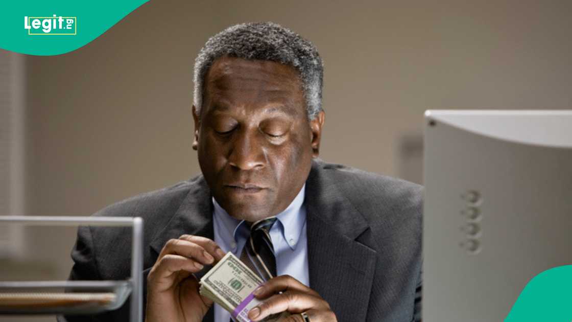 Nigerian billionaire predicts new naira to dollar price Nigerian billionaire predicts new naira to dollar price