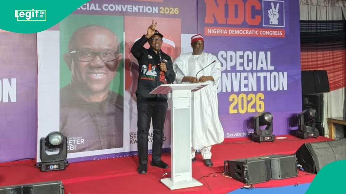 Peter Obi ya ayyana Kwankwaso a matsayin abokin takararsa. Peter Obi ya ayyana Kwankwaso a matsayin abokin takararsa.