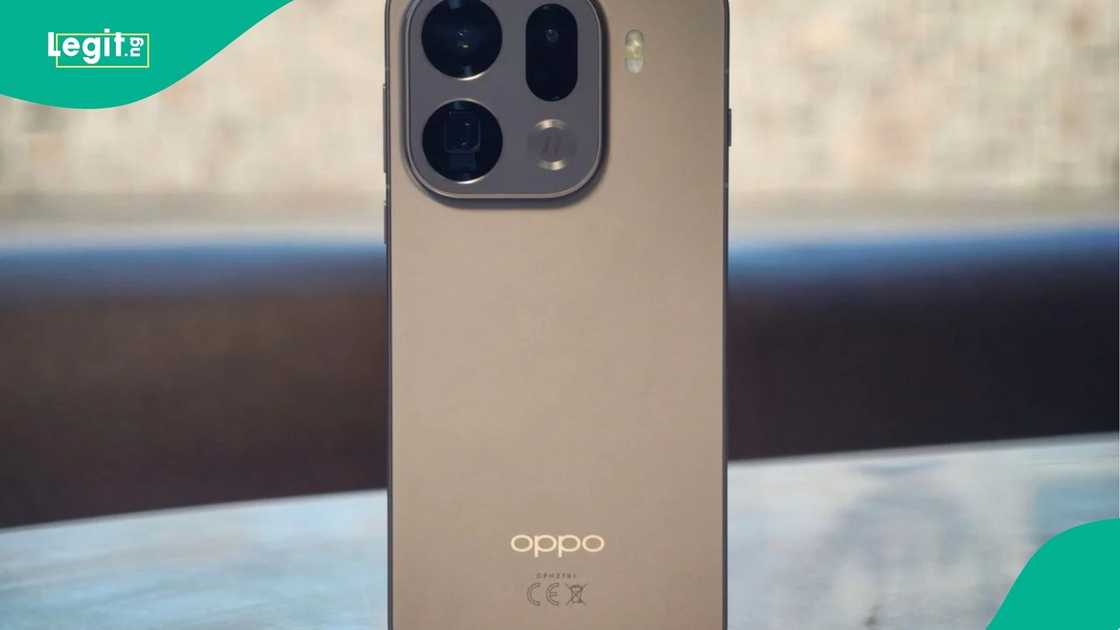 Power That Lasts: 5 Smartphones With Incredible Battery Life in 2026