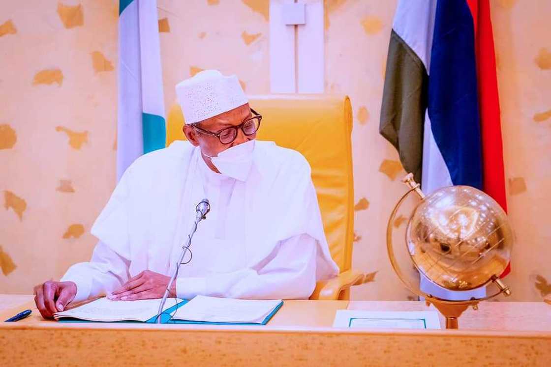 2023: APC Senator reveals how Buhari's successor should emerge 2023: APC Senator reveals how Buhari's successor should emerge