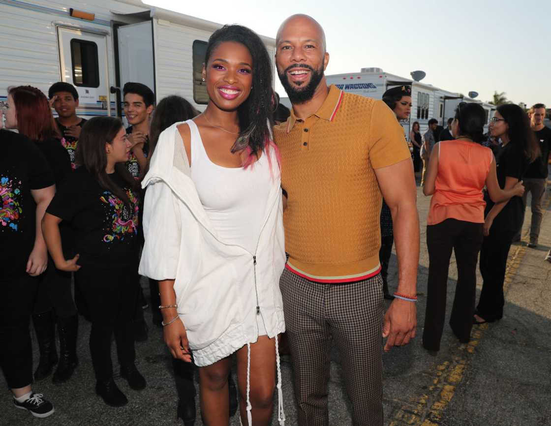 Jennifer Hudson and Common hang out together at event Jennifer Hudson and Common hang out together at event