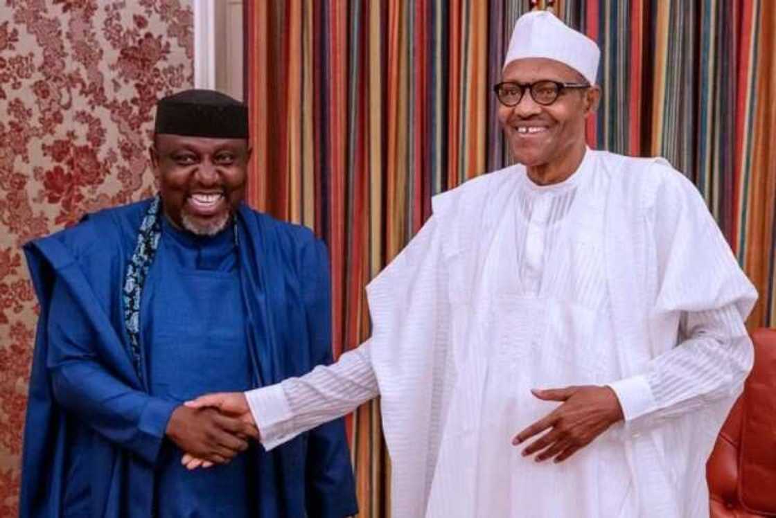 Ina alfahari da ayyukanka: Buhari ya taya Okorocha murnar cika shekaru 59 Ina alfahari da ayyukanka: Buhari ya taya Okorocha murnar cika shekaru 59