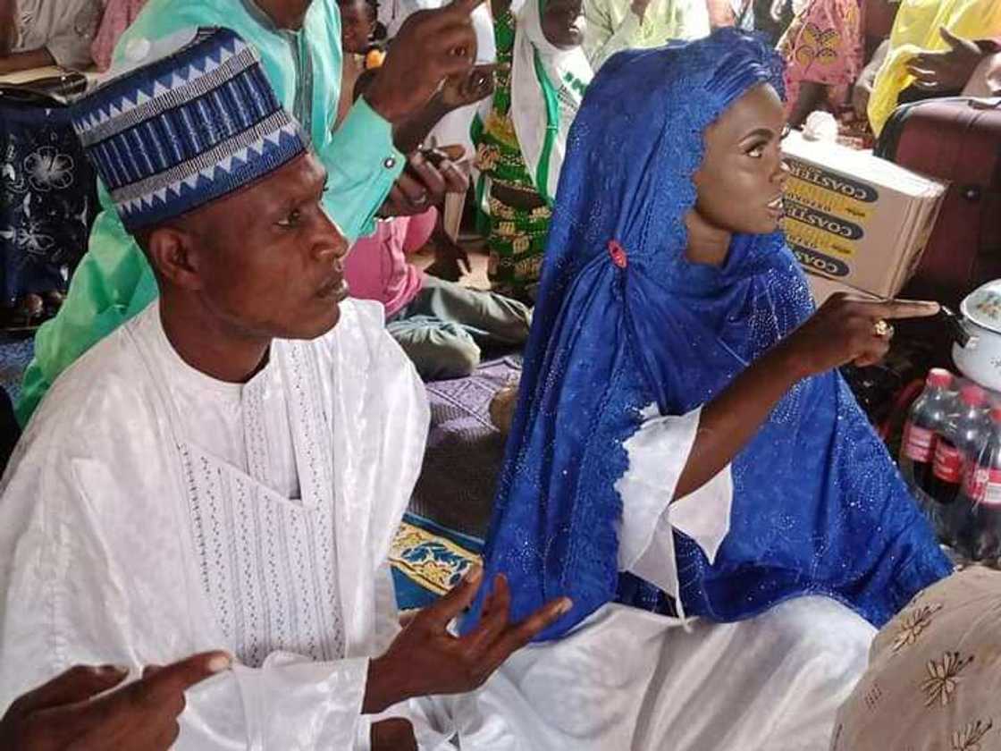 An sake daura auren 'mace mai idon mage' da tsohon mijinta da ya gujeta (Hotuna) An sake daura auren 'mace mai idon mage' da tsohon mijinta da ya gujeta (Hotuna)