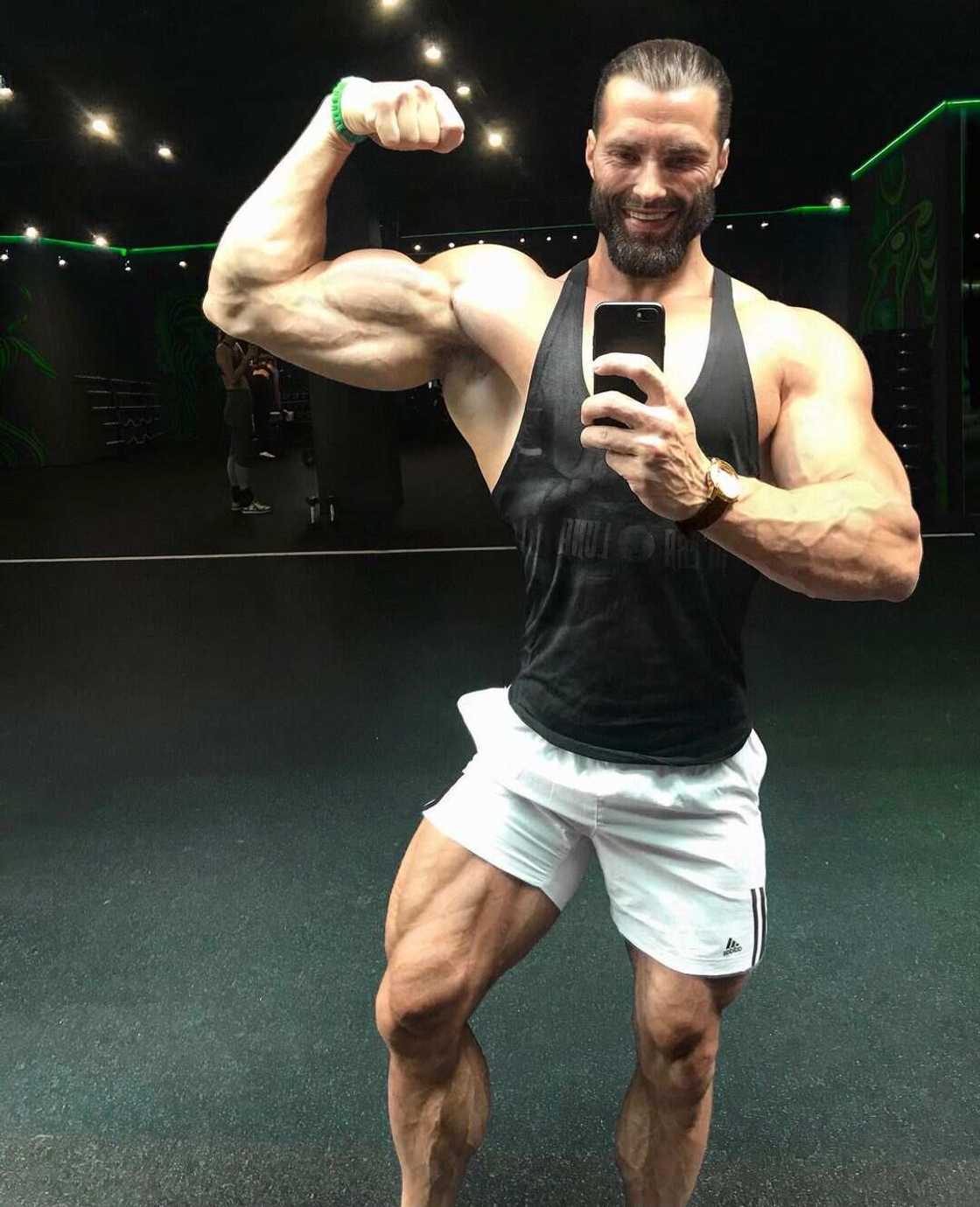 Ernest Khalimov Ernest Khalimov
