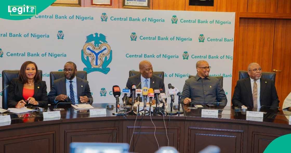 CBN highlights narrowing FX market spread as a sign of macro stability. CBN highlights narrowing FX market spread as a sign of macro stability.