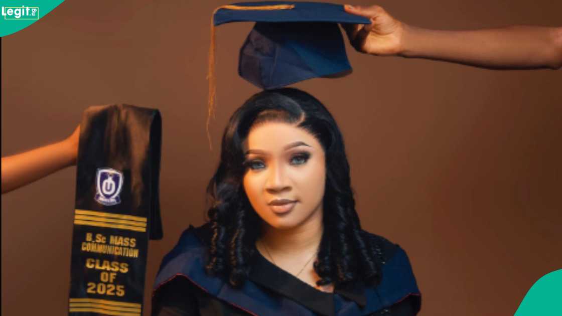 A University of Delta graduate who almost bagged a second-class upper posts her CGPA.