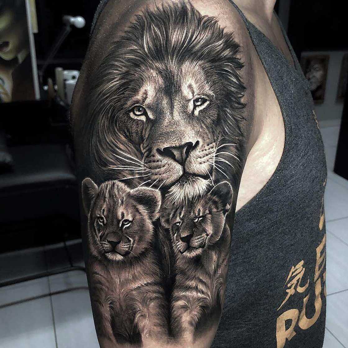 upper arm tattoos upper arm tattoos