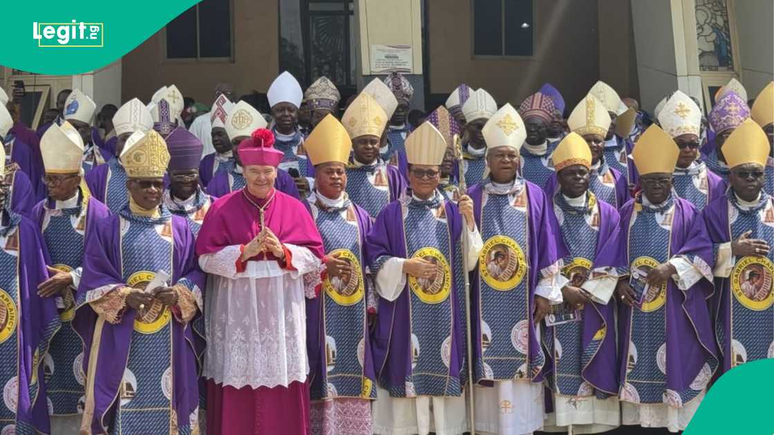 Kungiyar CBCN ta malaman cocin Katolika sun yi magana da tattalin arziki da tsaro a Najeriya Kungiyar CBCN ta malaman cocin Katolika sun yi magana da tattalin arziki da tsaro a Najeriya