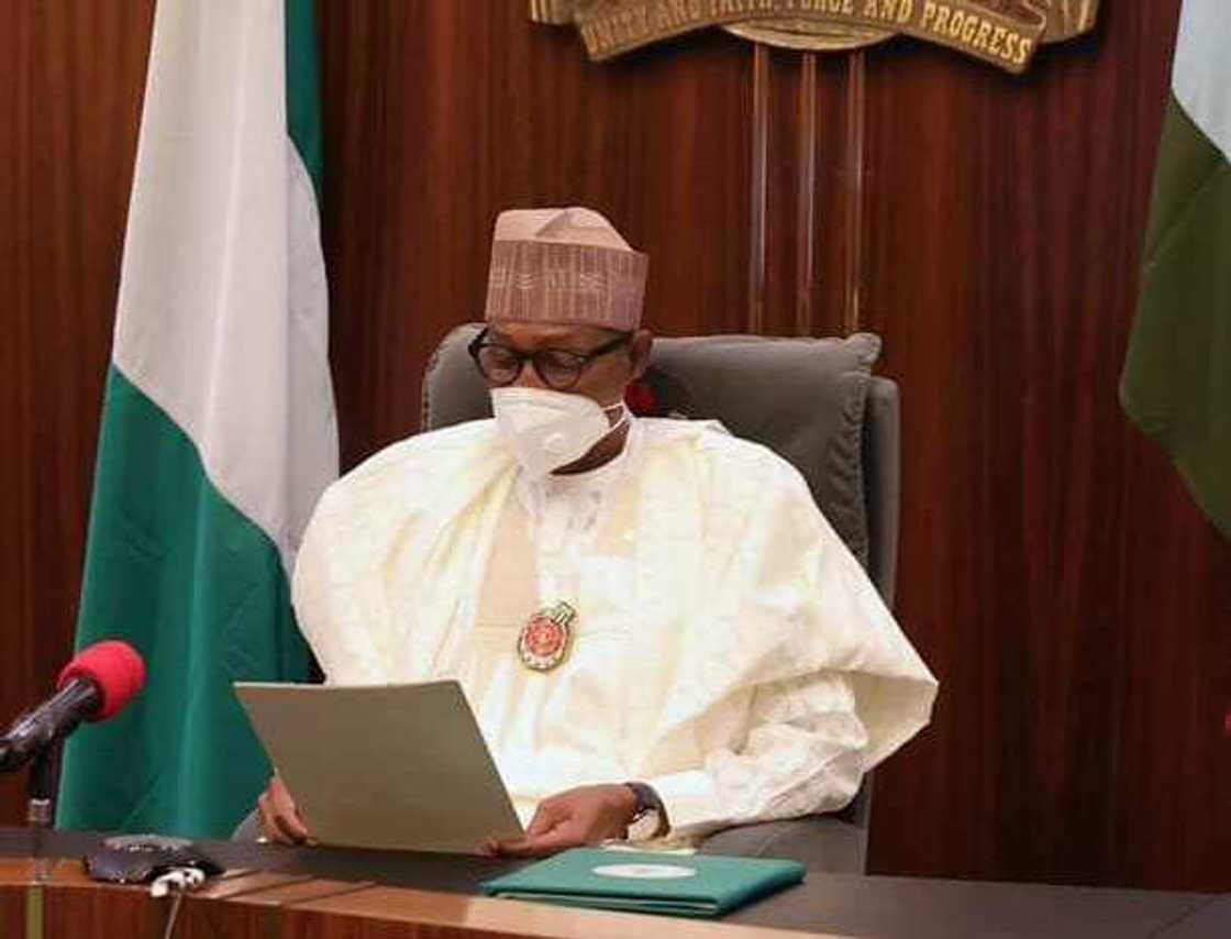 Da duminsa: Buhari ya aminta a biya likitoci albashinsu da aka rike lokacin yajin aiki Da duminsa: Buhari ya aminta a biya likitoci albashinsu da aka rike lokacin yajin aiki