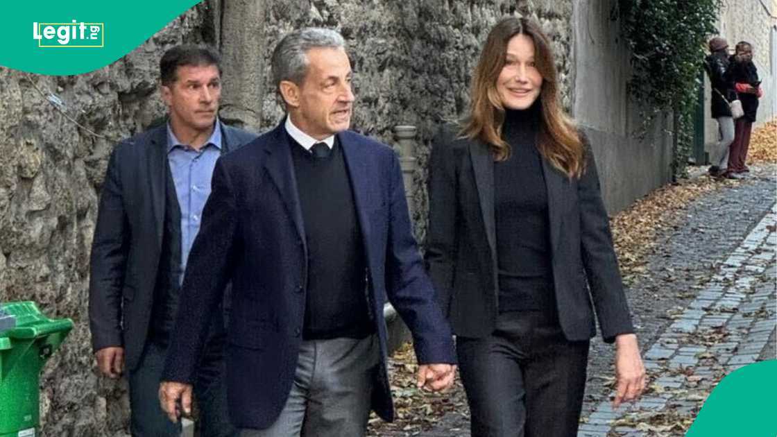 An saki Sarkozy bayan mako 3 a daure An saki Sarkozy bayan mako 3 a daure