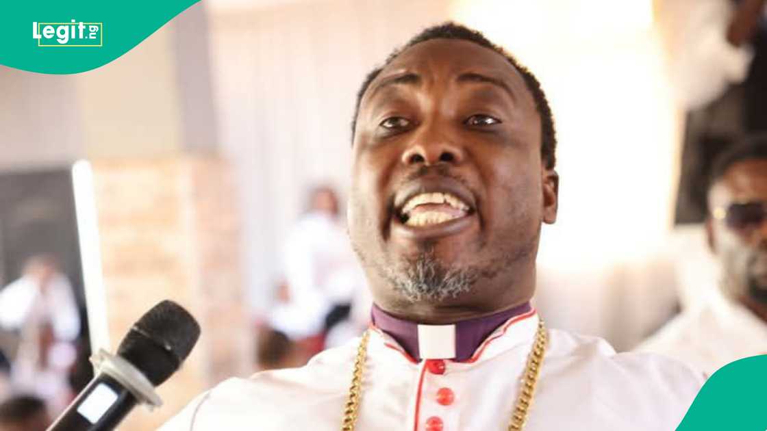 Arsenal, Inter, Barcelona, PSG, Champions League, Bishop Papa Frank Lloyd Arsenal, Inter, Barcelona, PSG, Champions League, Bishop Papa Frank Lloyd