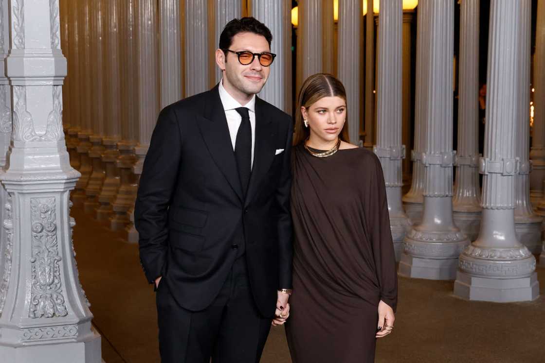 Elliot Grainge and Sofia Richie at the Los Angeles County Museum of Art in Los Angeles, California Elliot Grainge and Sofia Richie at the Los Angeles County Museum of Art in Los Angeles, California