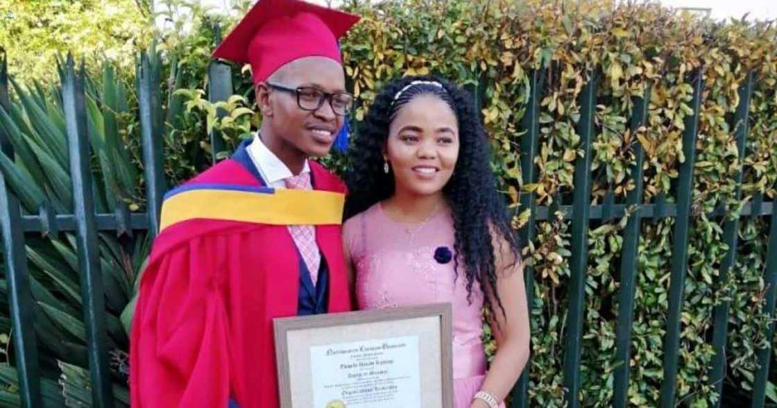 Mzansi social media users are truly inspired by a Ph.D. graduate who has made it at 31. Image: @VarsityWorld/Facebook Mzansi social media users are truly inspired by a Ph.D. graduate who has made it at 31. Image: @VarsityWorld/Facebook