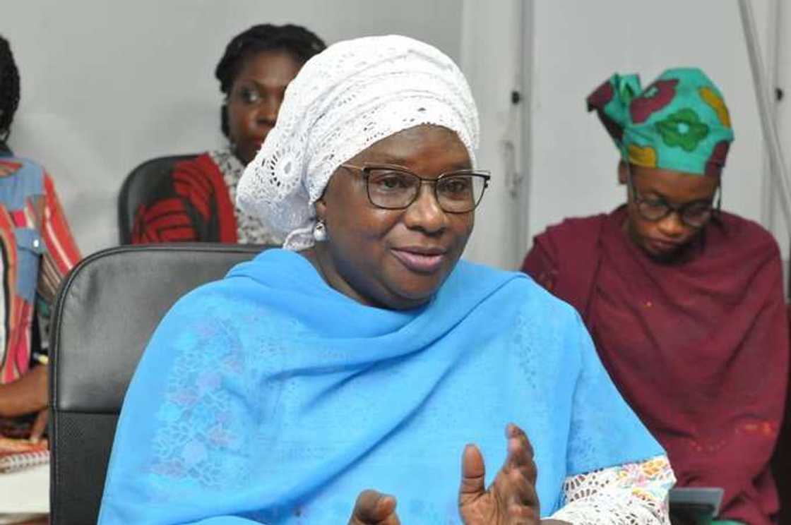 Za mu rabawa mutane kayan abinci a gidajensu - Gwamnatin Kaduna bayan sanya dokar ta baci Za mu rabawa mutane kayan abinci a gidajensu - Gwamnatin Kaduna bayan sanya dokar ta baci