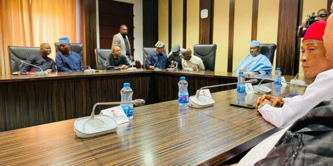 Gwamnatin tarayya ta shiga taro da kungiyar ma'aikata ta kasa (TUC) Gwamnatin tarayya ta shiga taro da kungiyar ma'aikata ta kasa (TUC)