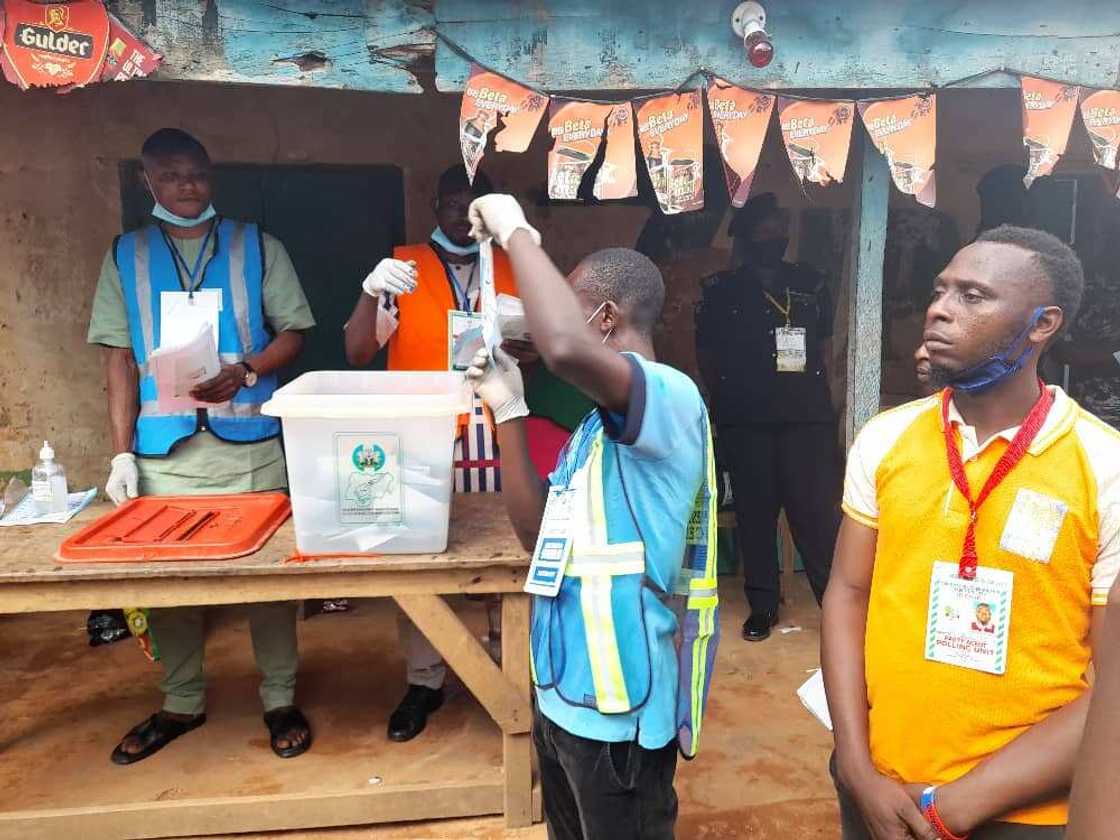LIVE UPDATES: Vote counting begins in Ondo governorship election LIVE UPDATES: Vote counting begins in Ondo governorship election