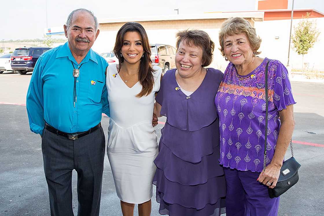 Enrique Longoria, Jr., actress Eva Longoria, Elizabeth Judina Longoria, and Ella Eva Mireles in San Antonio, Texas. Enrique Longoria, Jr., actress Eva Longoria, Elizabeth Judina Longoria, and Ella Eva Mireles in San Antonio, Texas.