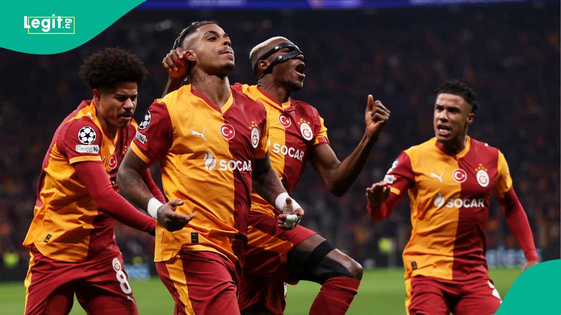 Mario Lemina, Victor Osimhen, Galatasaray, Liverpool, UEFA Champions League. Mario Lemina, Victor Osimhen, Galatasaray, Liverpool, UEFA Champions League.