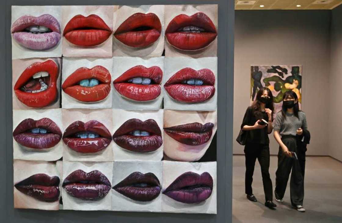 South Korea's art market has seen explosive growth since the start of the Covid-19 pandemic, with local art fairs seeing record foot traffic and sales figures last year South Korea's art market has seen explosive growth since the start of the Covid-19 pandemic, with local art fairs seeing record foot traffic and sales figures last year
