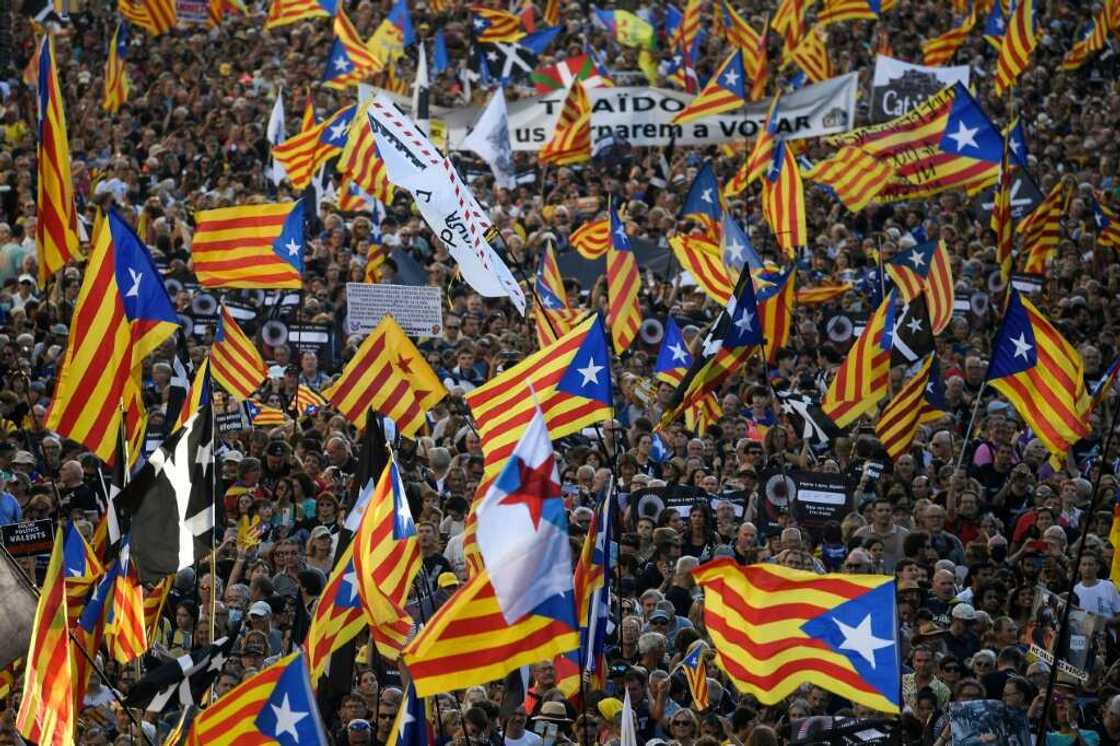 Police said 150,000 people turned out for the Diada, the lowest figure in a decade Police said 150,000 people turned out for the Diada, the lowest figure in a decade