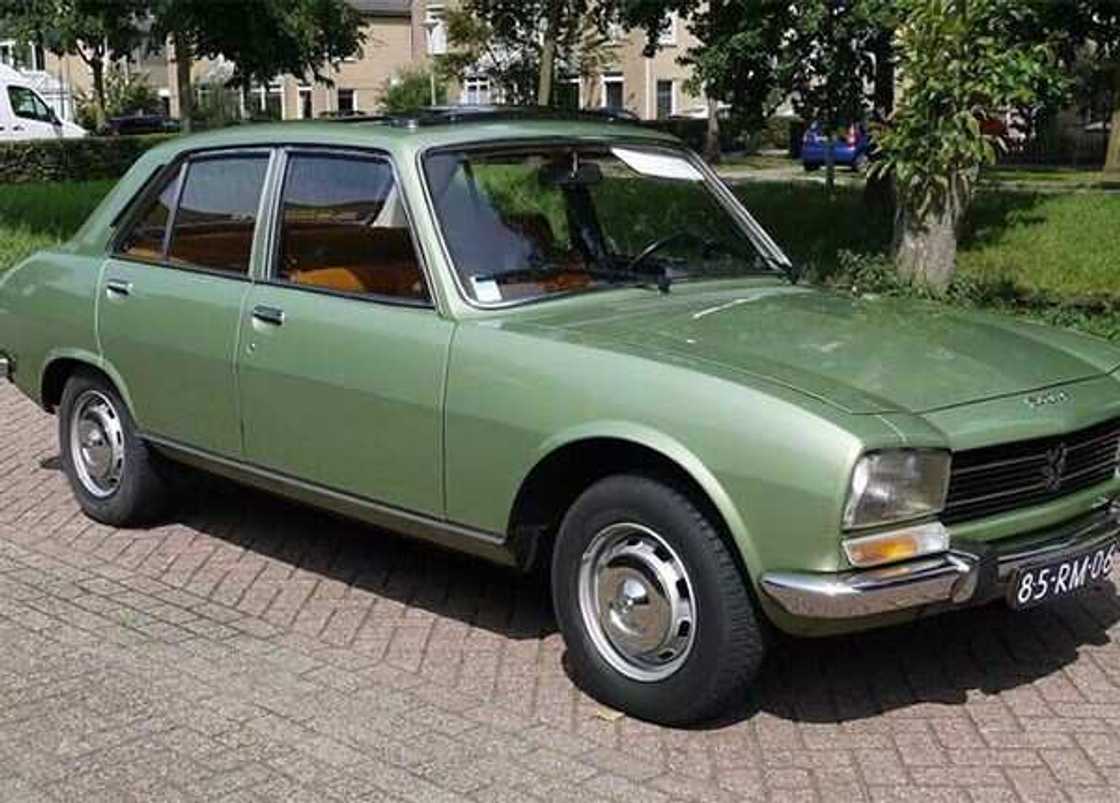 Ko da me kazo: Farfesa Aminu Dorayi, bakanon da ya tuko mota daga Landan har Kano Ko da me kazo: Farfesa Aminu Dorayi, bakanon da ya tuko mota daga Landan har Kano