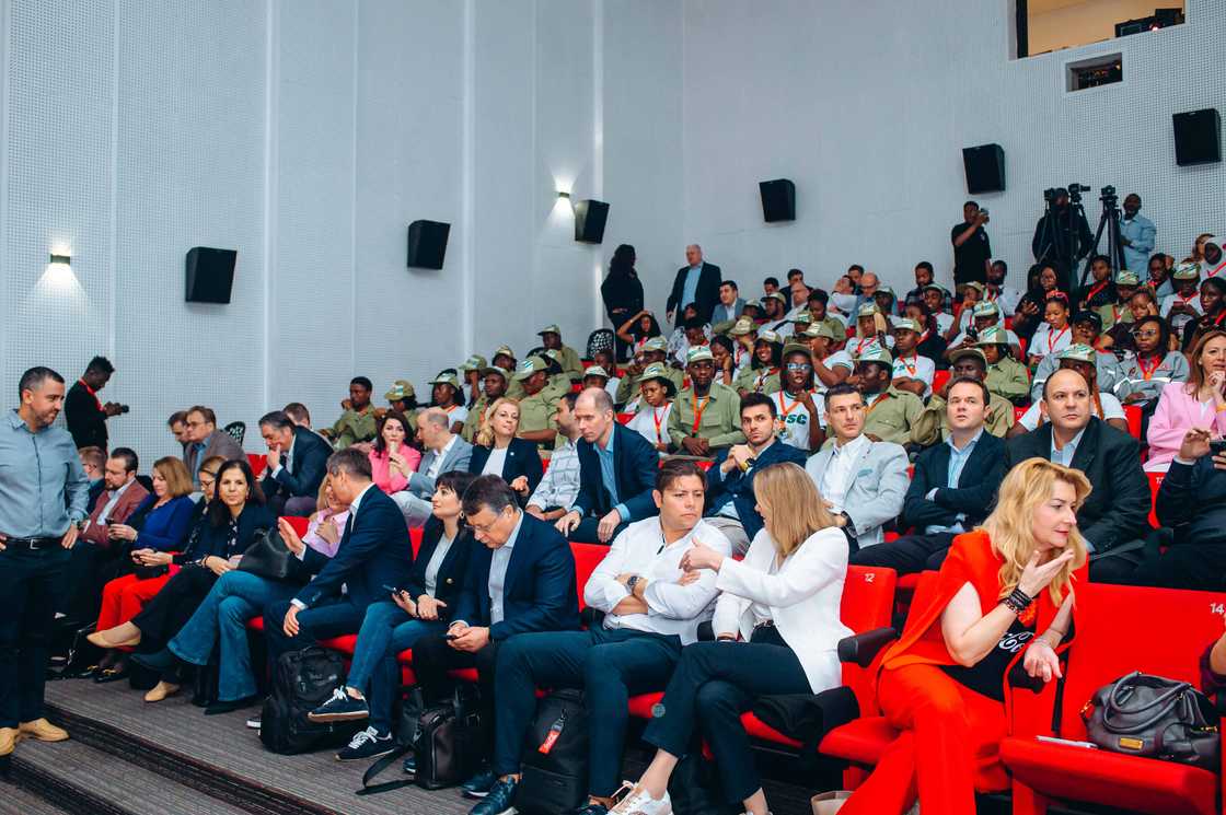 Nigerian Bottling Company Hosts Special Edition of #YouthEmpowered Program, Inspiring Young Leaders Nigerian Bottling Company Hosts Special Edition of #YouthEmpowered Program, Inspiring Young Leaders