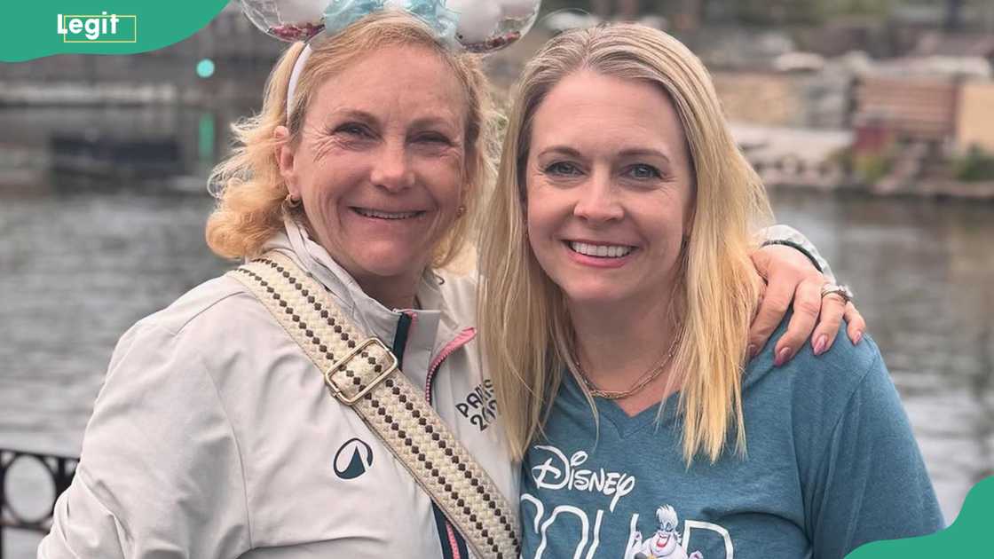 Melissa Joan Hart and her mother, Paula Voje, share a moment together.