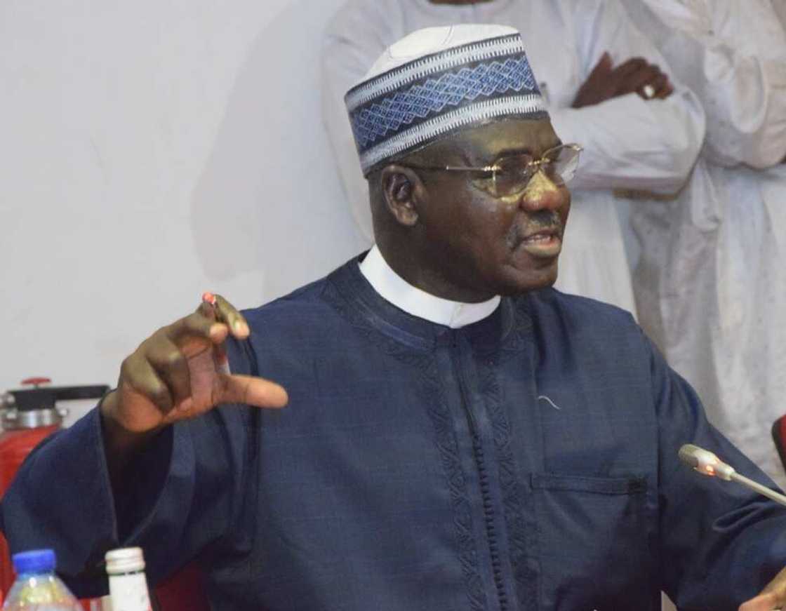 Rikicin Boko Haram za ta kwashe shekaru 20 bata kare ba, Buratai