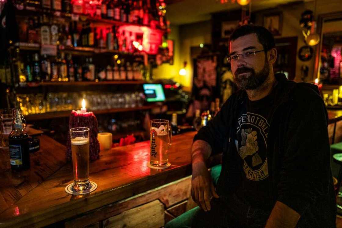 Football pub Fargo won't screen World Cup 2022 matches, but it will hold several events parallel to the tournament, including human rights lectures and group trips to amateur and women's football matches. Football pub Fargo won't screen World Cup 2022 matches, but it will hold several events parallel to the tournament, including human rights lectures and group trips to amateur and women's football matches.