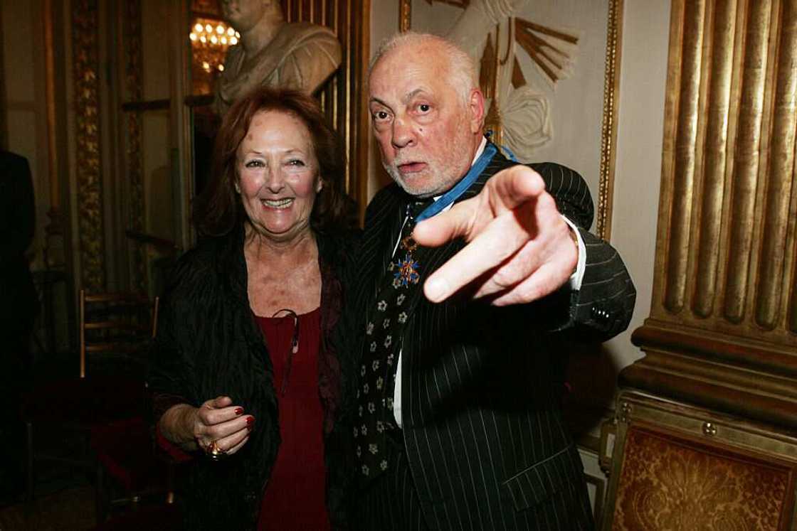 Michel Serrault : Juanita Saint-Peyron était l'amour de sa vie Michel Serrault : Juanita Saint-Peyron était l'amour de sa vie