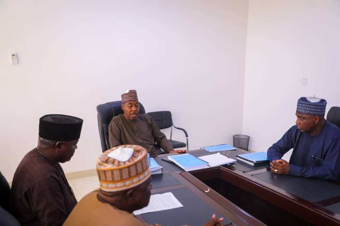 Gwamna Zulum Na Jihar Borno Ya Yi Garambawul Ga Kwamishinonsa Gwamna Zulum Na Jihar Borno Ya Yi Garambawul Ga Kwamishinonsa