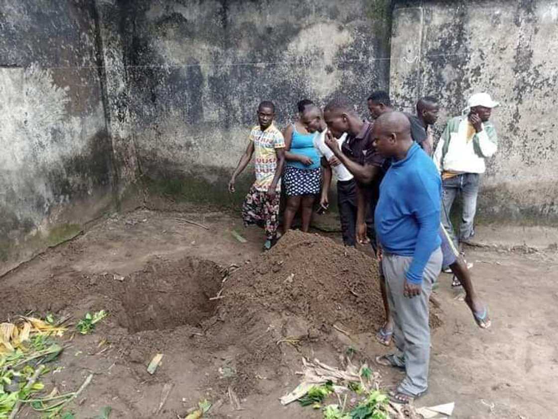 Chris Enoch: Nigerian Pastor Kills Wife, Buries Corpse in Shallow Grave in Akwa Ibom Chris Enoch: Nigerian Pastor Kills Wife, Buries Corpse in Shallow Grave in Akwa Ibom